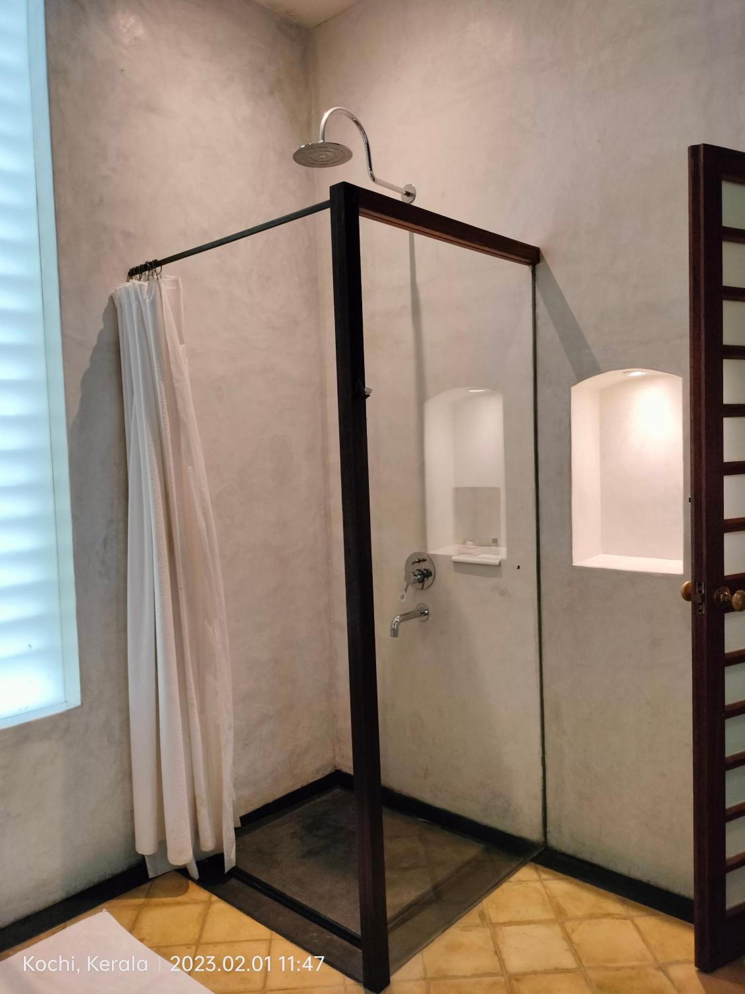 Baymaas Lake House Kochi Zewnętrze zdjęcie